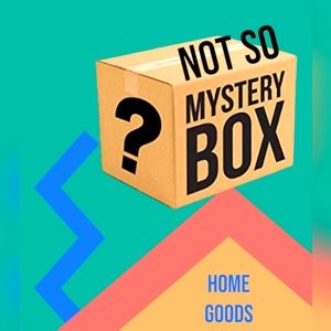 Spa Cup & Bath Care Set, Eye & Lip Mask Set, Small Makeup Bag & 3 Earrin…